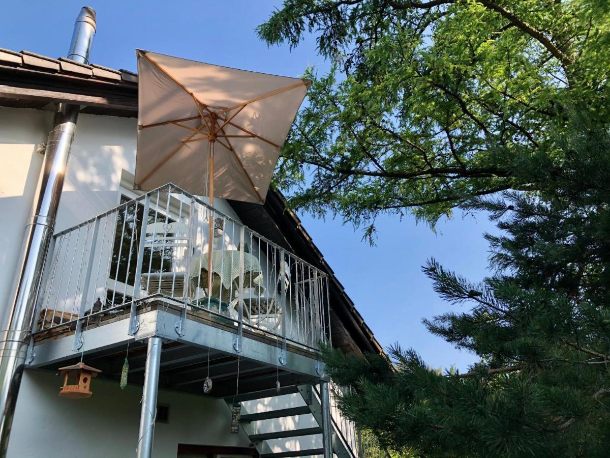 Charmante Ferienwohnung mit Balkon im 5-Seen-Land Hechendorf am Pilsensee Buitenkant foto