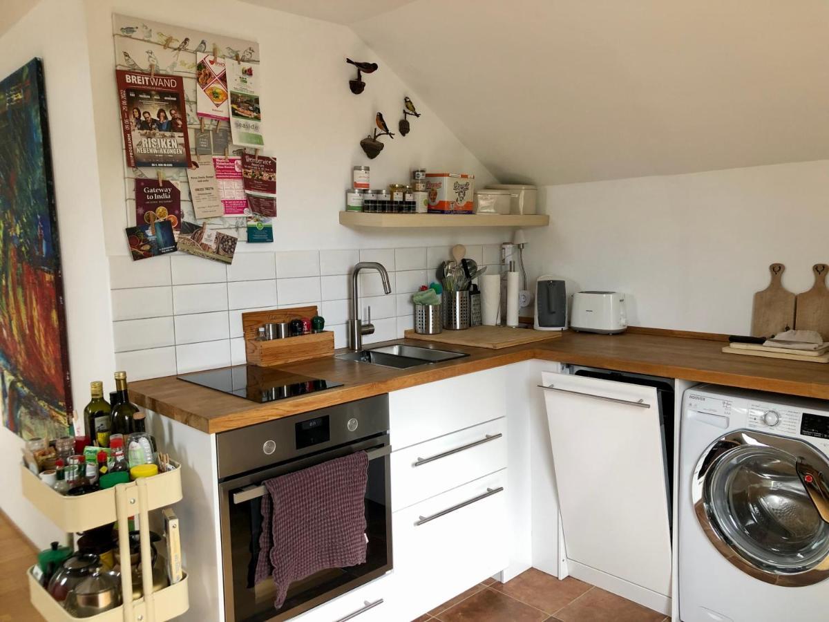 Charmante Ferienwohnung mit Balkon im 5-Seen-Land Hechendorf am Pilsensee Buitenkant foto