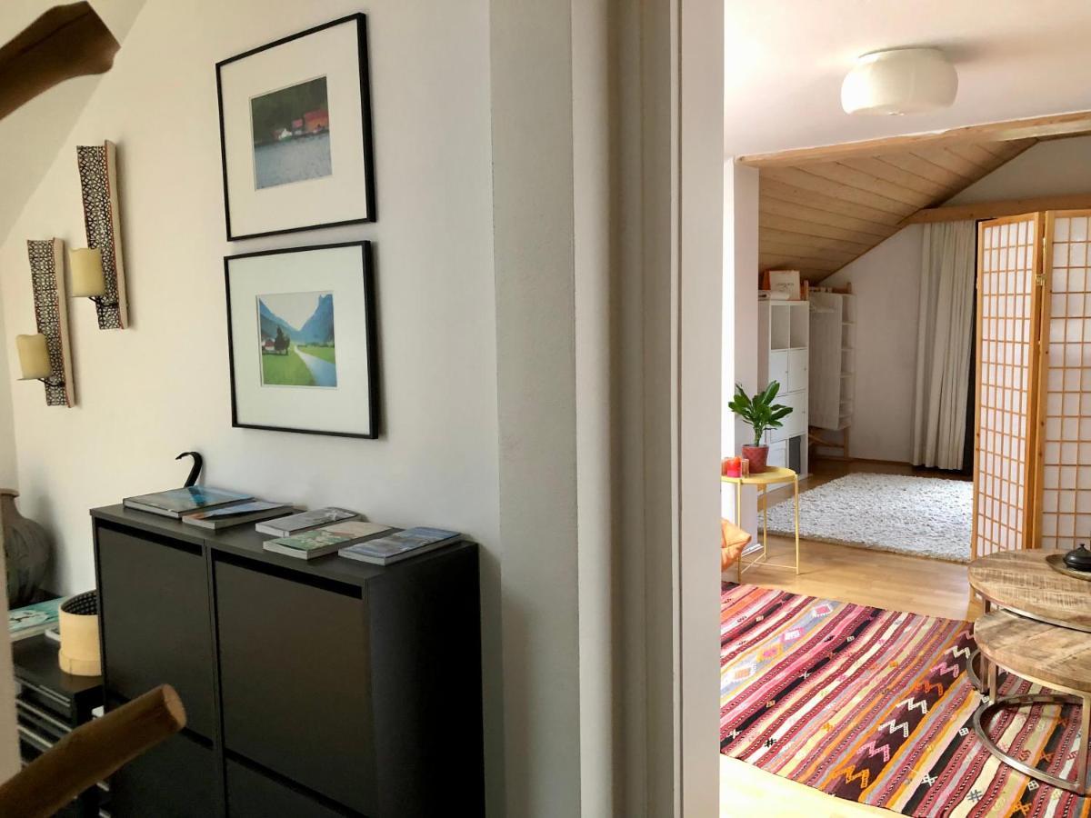 Charmante Ferienwohnung mit Balkon im 5-Seen-Land Hechendorf am Pilsensee Buitenkant foto