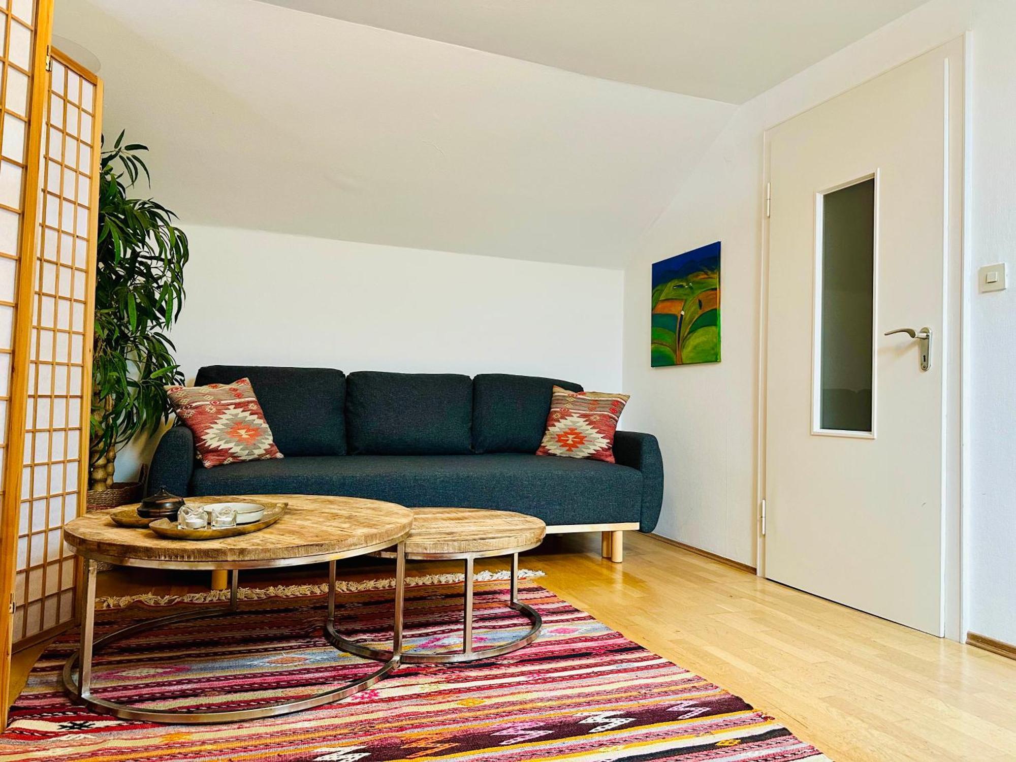 Charmante Ferienwohnung mit Balkon im 5-Seen-Land Hechendorf am Pilsensee Buitenkant foto
